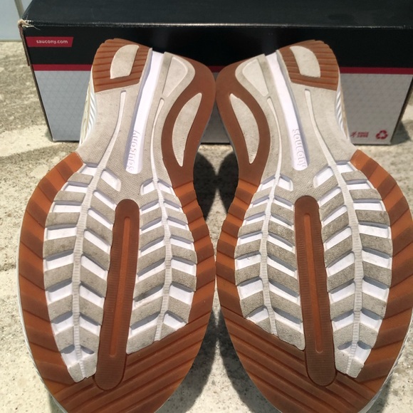 Saucony Shift 3 women size 6.5 - Picture 4 of 10